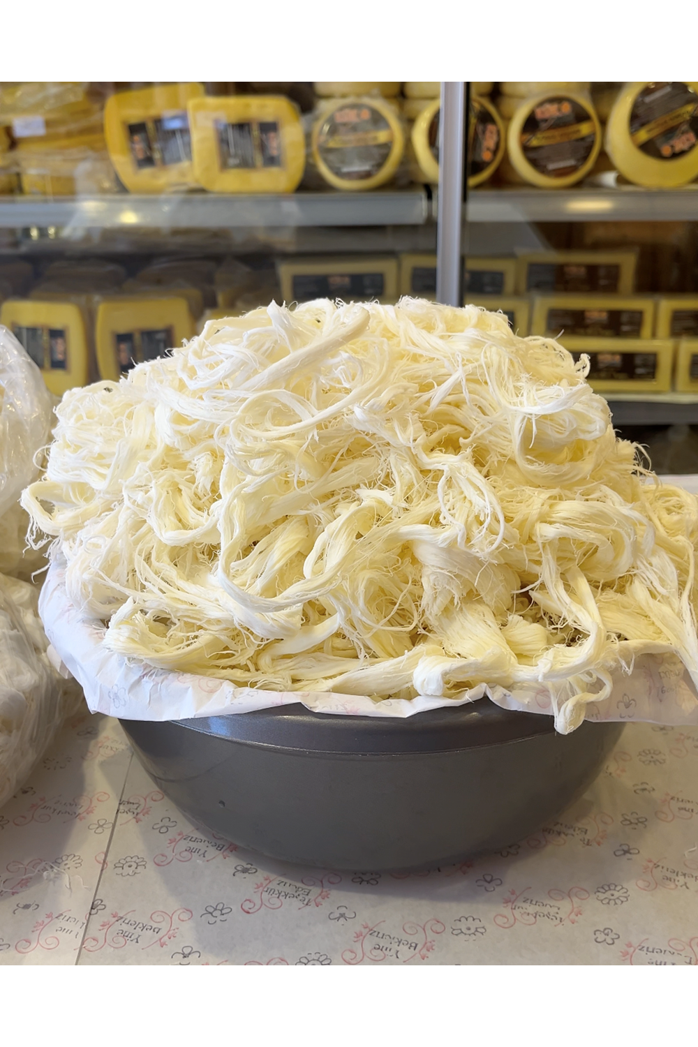 BEYAZ ÇEÇİL PEYNİRİ 1KG