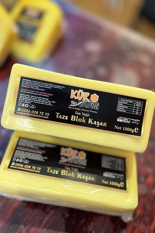 BLOK TAZE KAŞAR PEYNİRİ 1KG